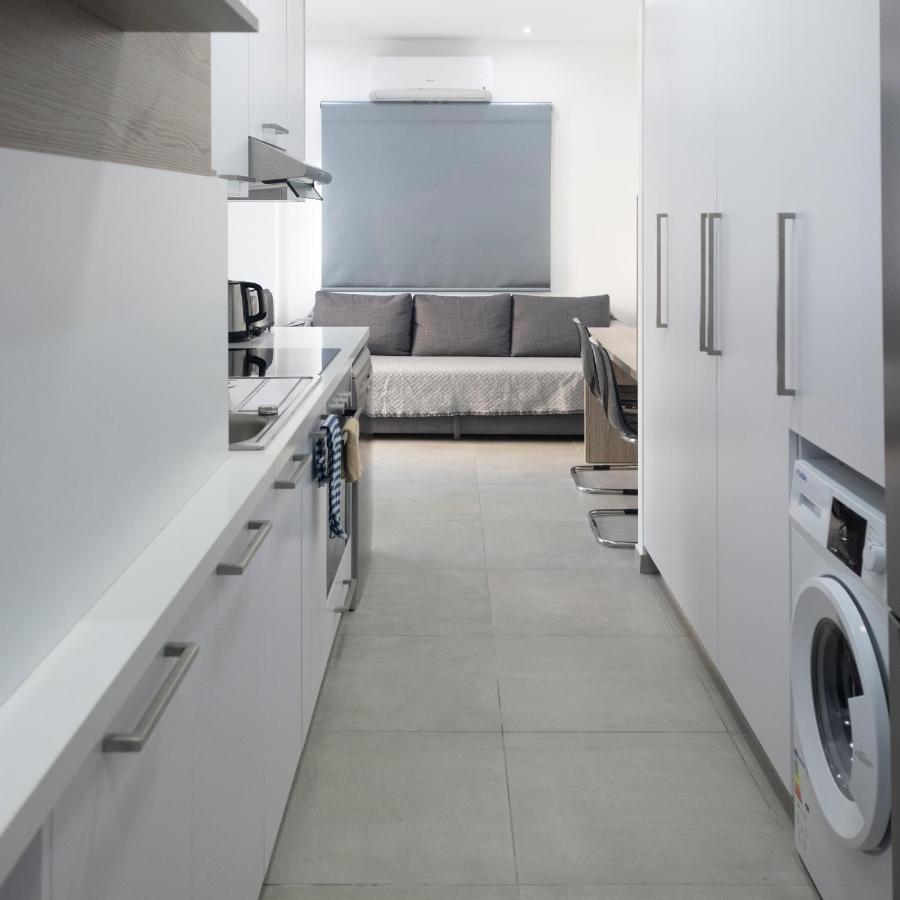 Lovely 2 Bed Apartment In Larnaca City Centre Exteriér fotografie