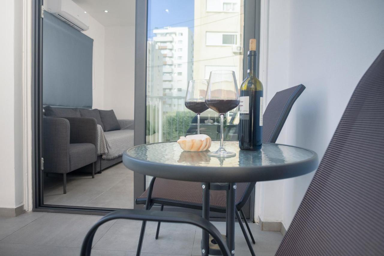 Lovely 2 Bed Apartment In Larnaca City Centre Exteriér fotografie